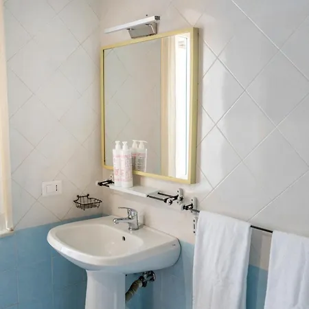 Vomero Duplex By Wonderful Italy דירה נאפולי